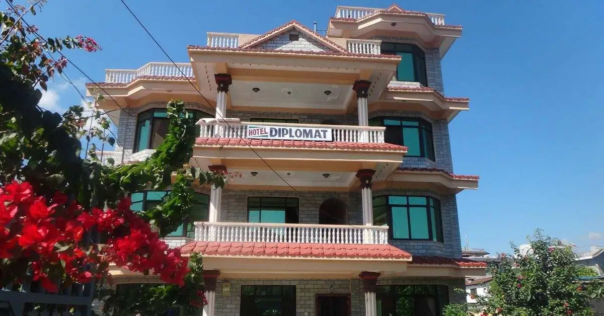 Hotel-Diplomat-Exterior