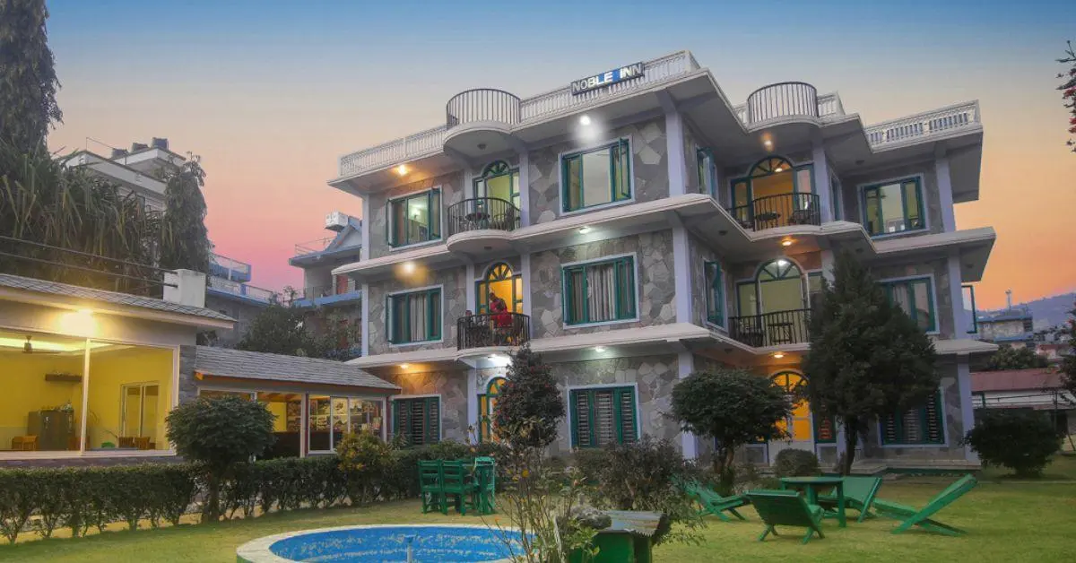 Hotel Noble Inn Exterior