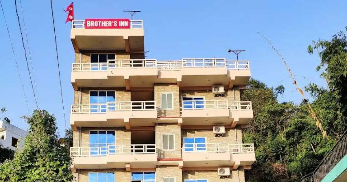 Hotel-Brothers-Inn-Exterior