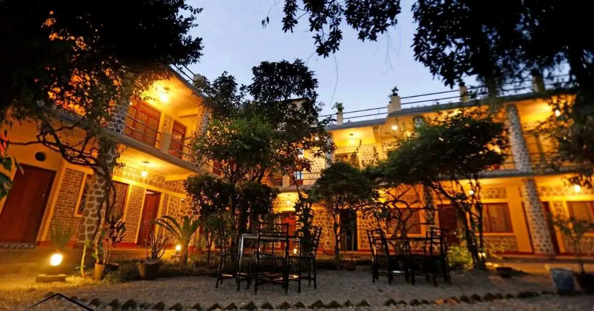 Gaurishankar-Backpackers-Hostel-Exterior