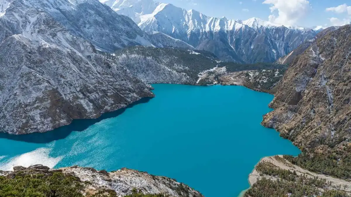 shey-phoksundo-during-winter