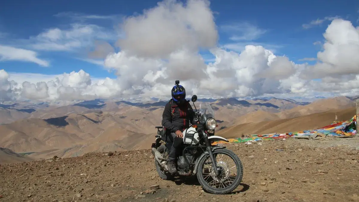 View of Upper Mustang with Rider in front